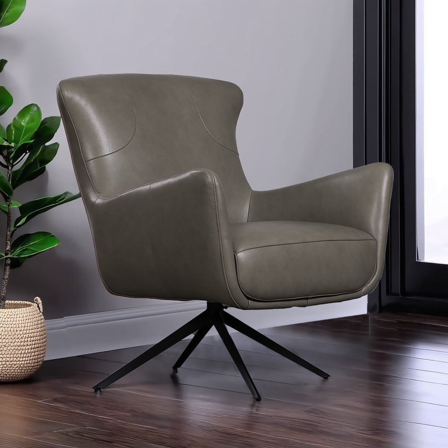 ANDROMEDA ACCENT CHAIR